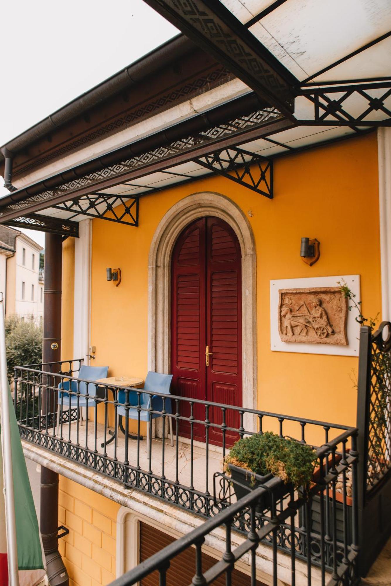 Arciduca Charming House Room & Breakfast Arco Exteriör bild