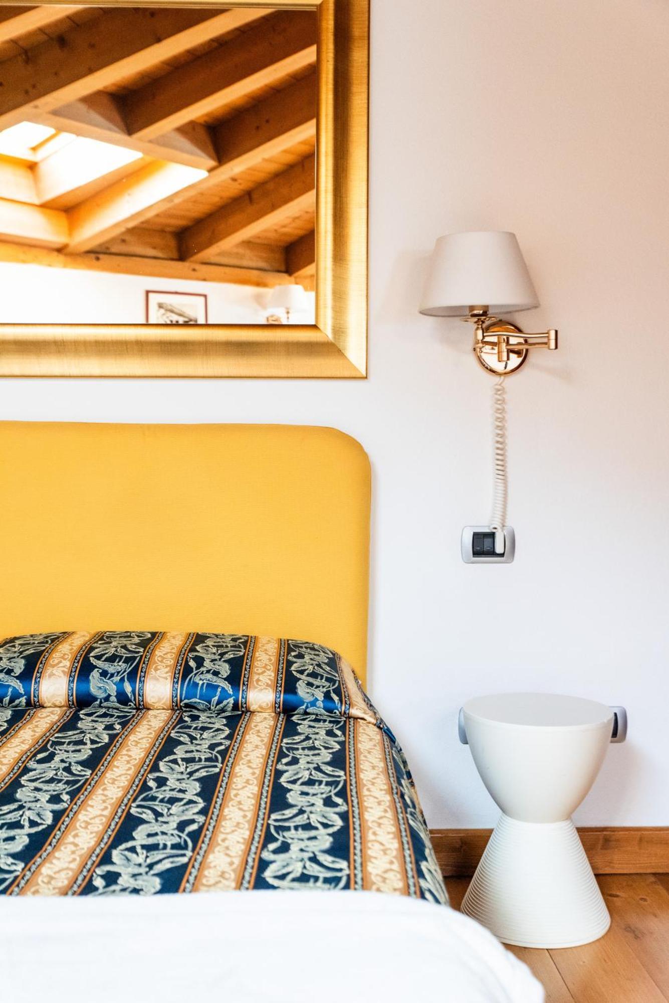 Arciduca Charming House Room & Breakfast Arco Exteriör bild