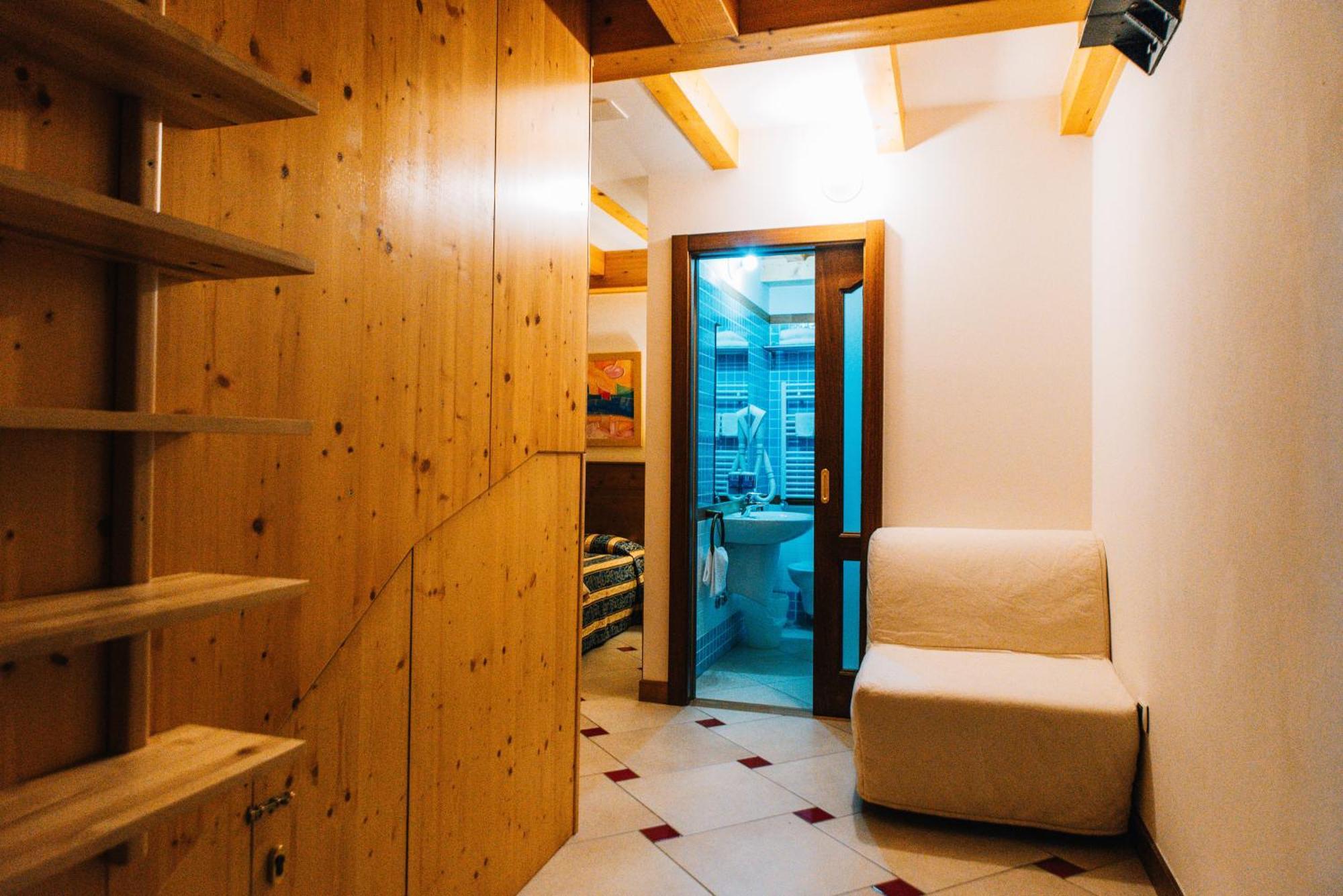 Arciduca Charming House Room & Breakfast Arco Exteriör bild